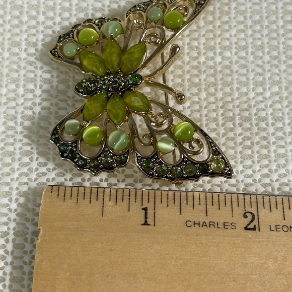 Liz Claiborne Green and Gold Butterfly Brooch - Picture 5 of 5